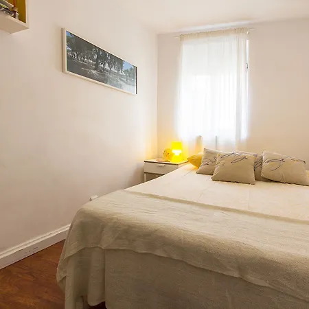 Apartment Principe Real Ii By Homing Lisbon